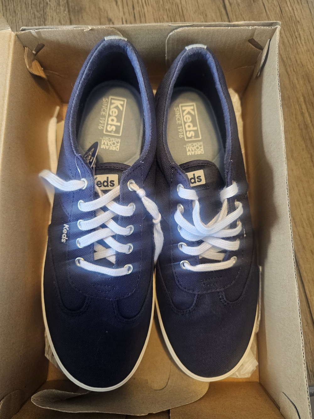 Keds Men’s Canvas Sneakers in Navy with White Laces